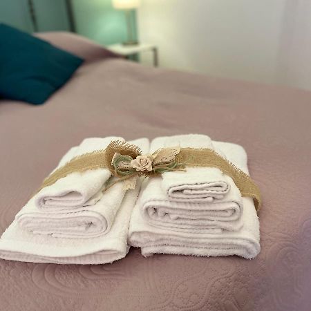 Dimora Bellini Apartment And Rooms 卡斯特拉纳格罗泰 外观 照片