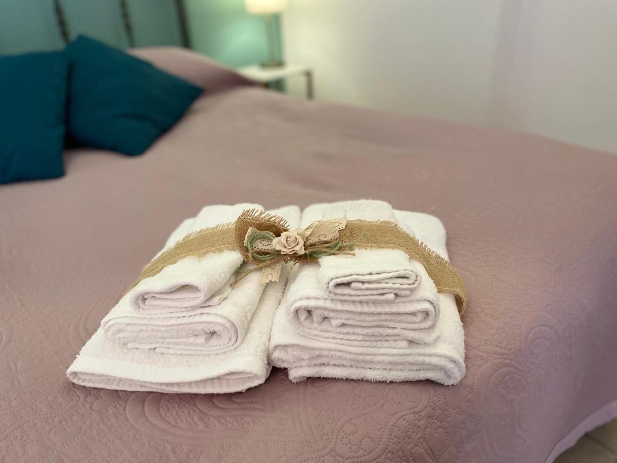 Dimora Bellini Apartment And Rooms 卡斯特拉纳格罗泰 外观 照片