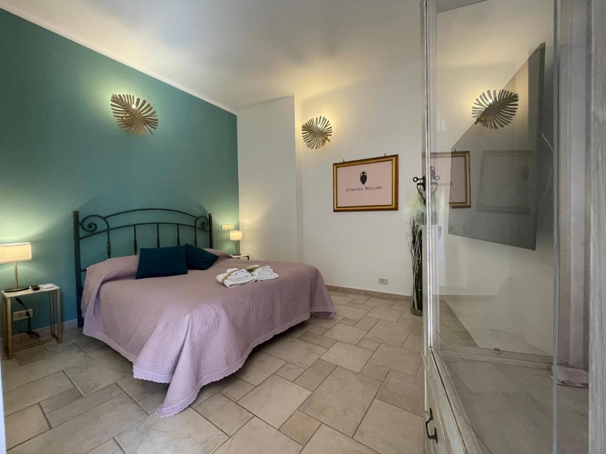 Dimora Bellini Apartment And Rooms 卡斯特拉纳格罗泰 外观 照片