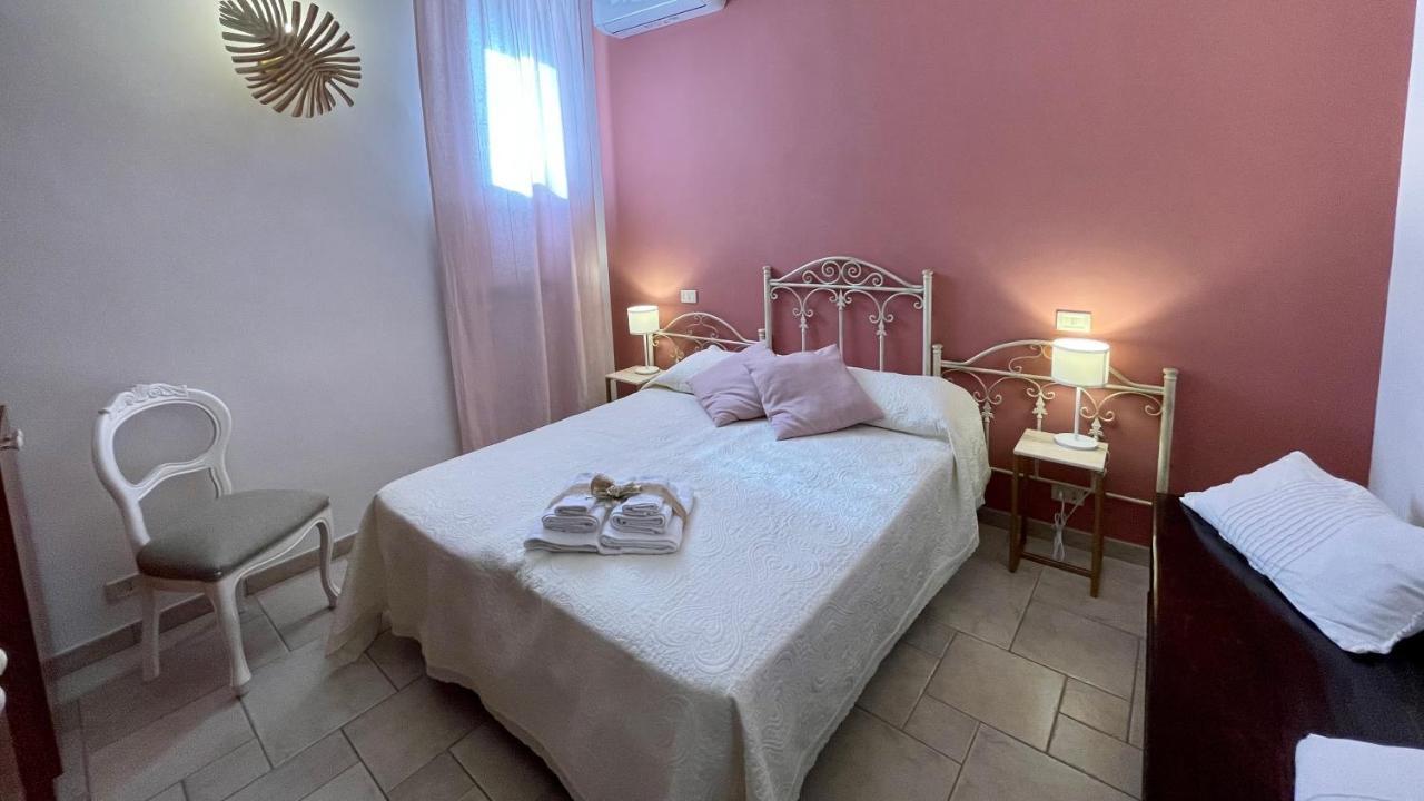 Dimora Bellini Apartment And Rooms 卡斯特拉纳格罗泰 外观 照片